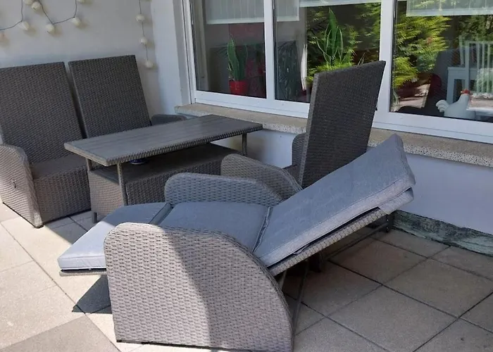 With 2 Bedrooms Hébergement de vacances *