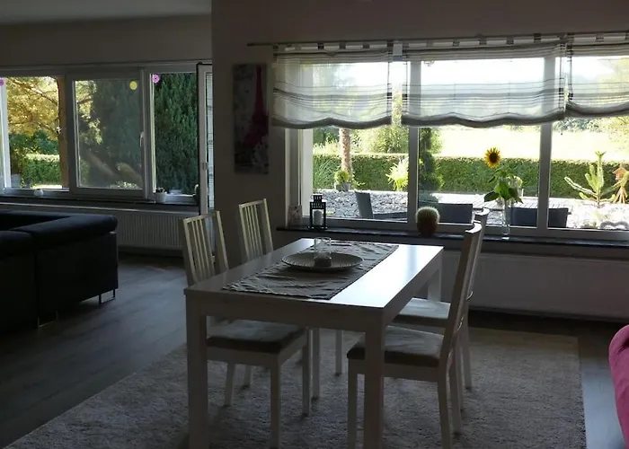 With 2 Bedrooms Hébergement de vacances Ahrdt